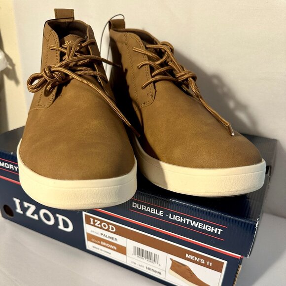 Izod Menโs Palmer Chukka Ankle Boot Size 11 Brown Memory Foam Lace Up Casual NEW - Picture 2 of 14